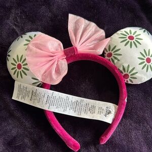 Rare Sally Slater ears